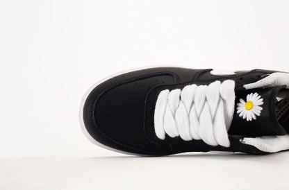 「コラボモデル」Peaceminusone x Nike