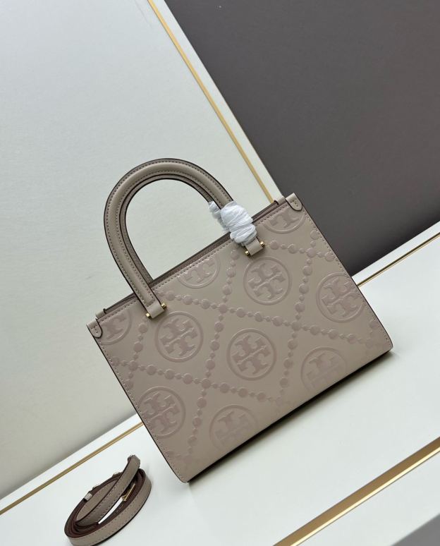 トリー バーチ「Tory Burch」