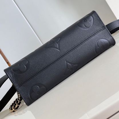 ルイ・ヴィトン「Louis Vuitton」オンザゴー EW