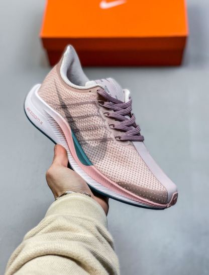 ナイキ「Nike」アライアンス製品 ク ロー カジュアルスニーカー