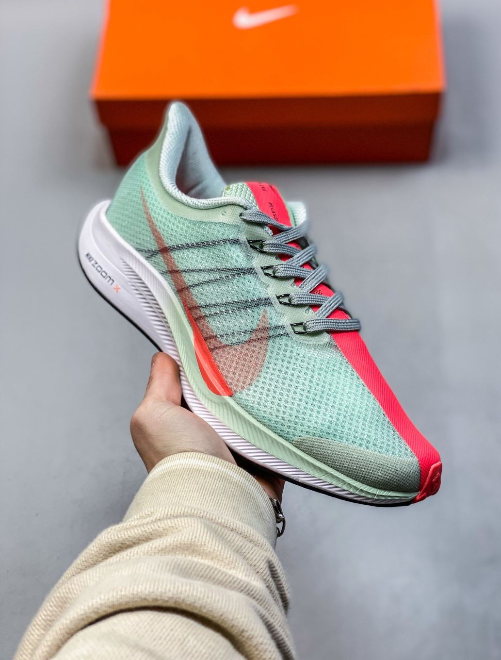 ナイキ「Nike」アライアンス製品 ク ロー カジュアルスニーカー