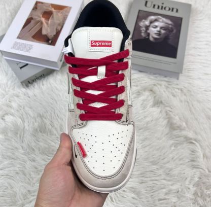 ナイキ「Nike」LV x NIKEコラボレーション SBダンク ロー カジュアルスニーカー