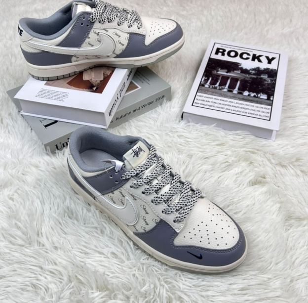 ナイキ「Nike」LV x NIKEコラボレーション SBダンク ロー カジュアルスニーカー