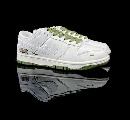 「コラボモデル」Gucci x Nike SB Dunk Low スニーカー