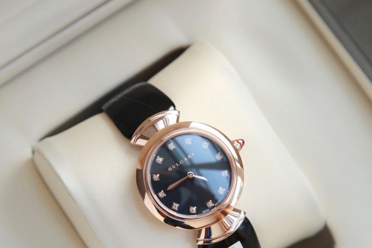 ブルガリ「Bvlgari」Octo 腕時計40MM