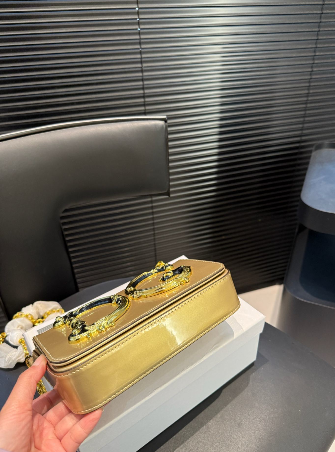 [Copy]ドルチェ・アンド・ガッバーナ「D&G」パウダーピンク チェーン レザートップハンドルバッグ