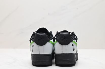 「コラボモデル」AMBUSH x Nike