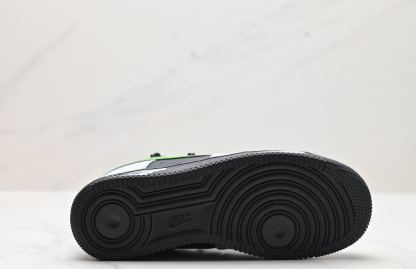 「コラボモデル」AMBUSH x Nike