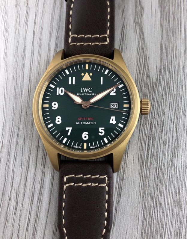 IWC シュフハウゼン パイロットウォッチ オートマティック スピットファイア IW326802