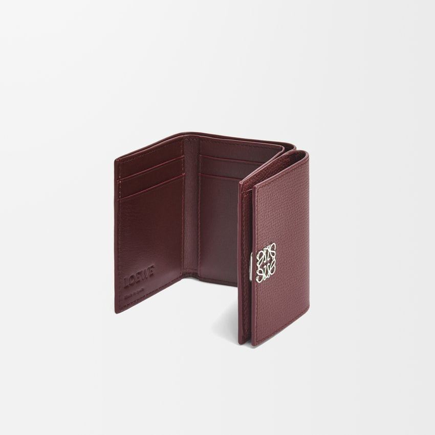 ロエベ「LOEWE」アナグラム トライフォールド ウォレット（ペブルグレインカーフ）