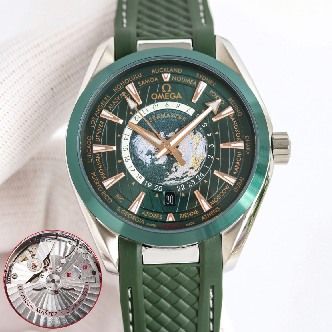 オメガ「Omega」Seamaster Aqua Terra 150m World Time Green Ceramic 腕時計43MM