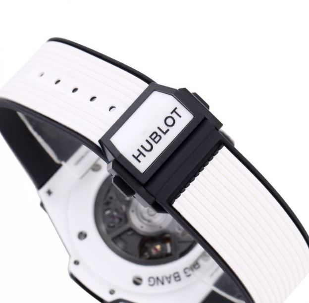 ウブロ「Hublot」ビッグバン ウニコ ホワイトセラミック 44MM