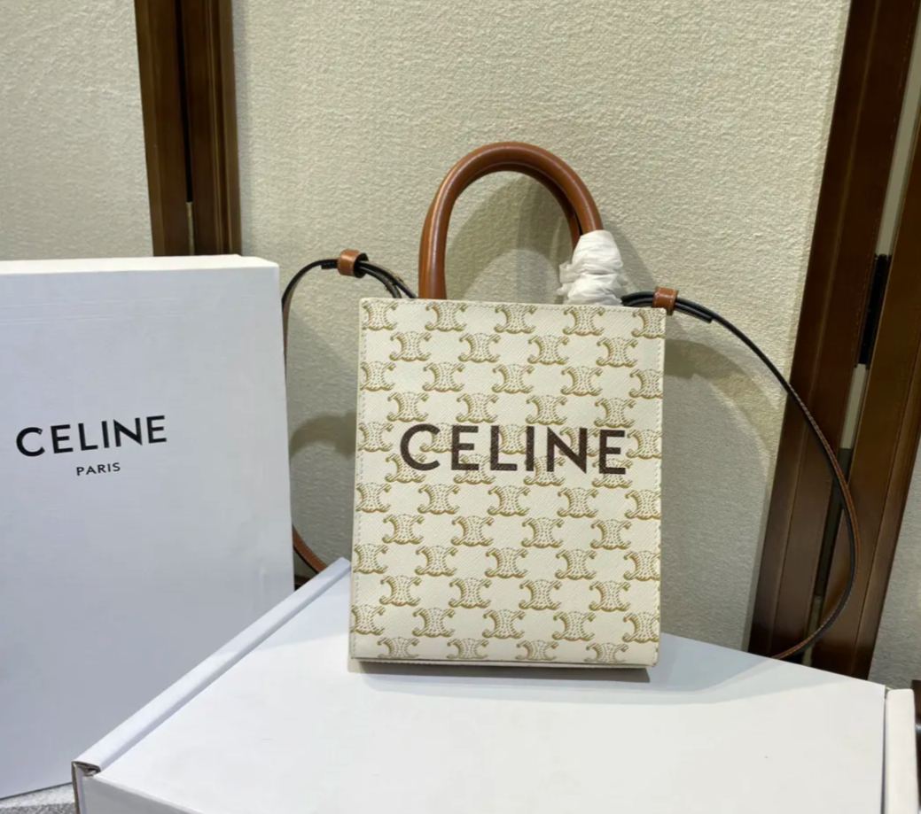 セリーヌ「Celine」ミニ バーティカル カバ セリーヌ プリント