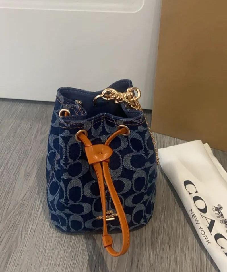 コーチ「Coach」Drawstring Mini Bucket レディース ミニバケットバッグ