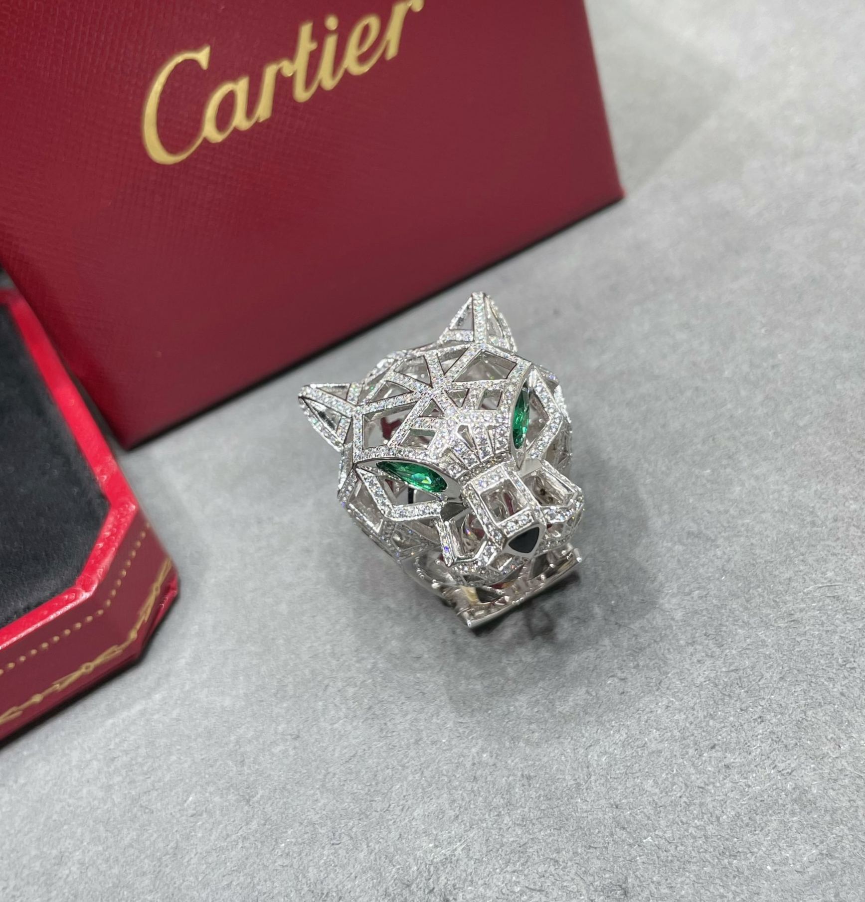 カルティエ「Cartier」