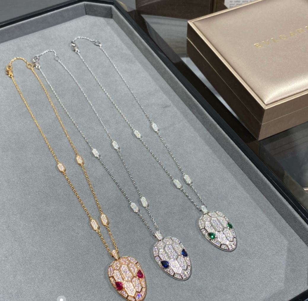 ブルガリ「Bvlgari」