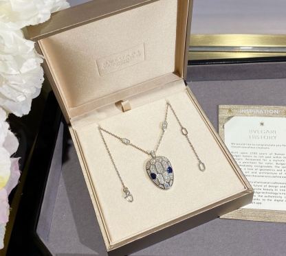 ブルガリ「Bvlgari」