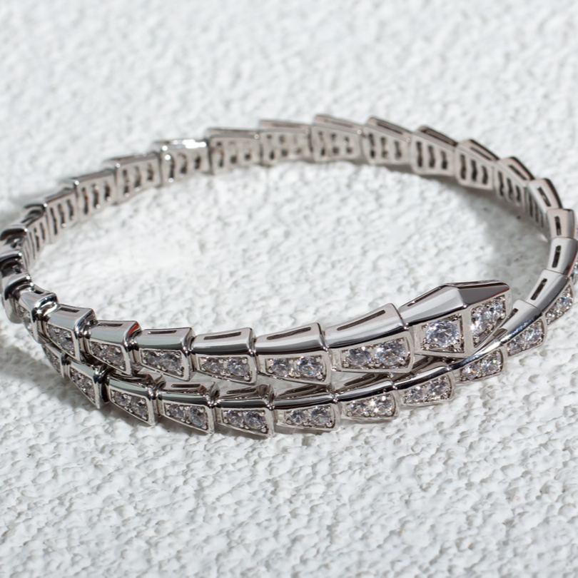 ブルガリ「Bvlgari」