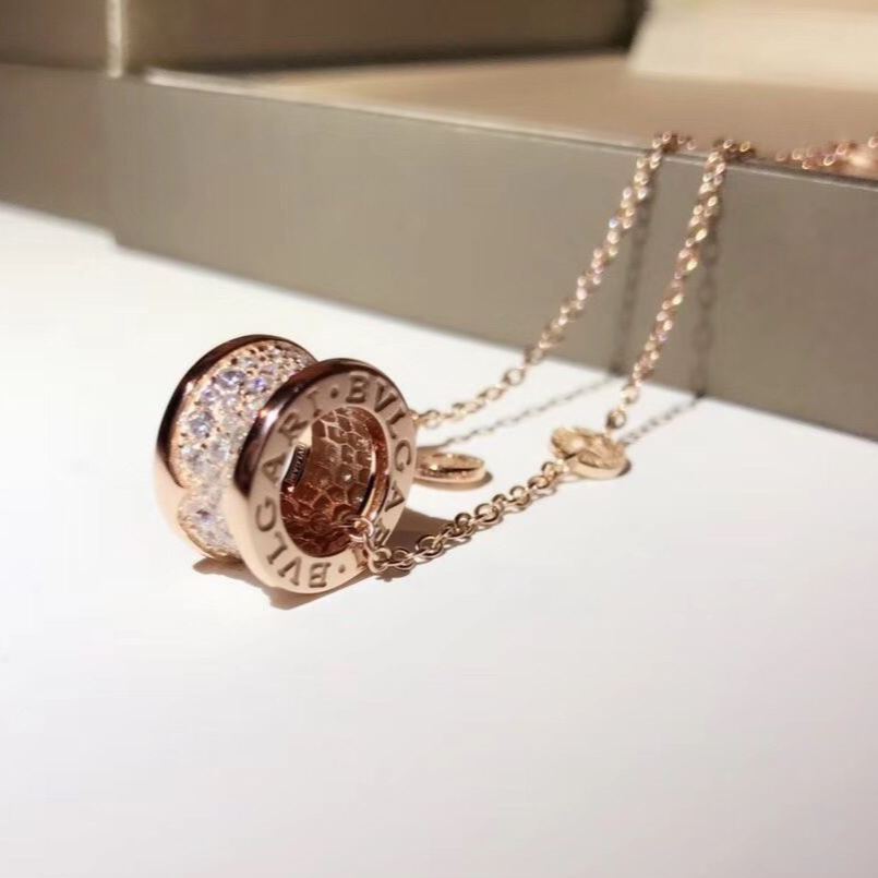 ブルガリ「Bvlgari」