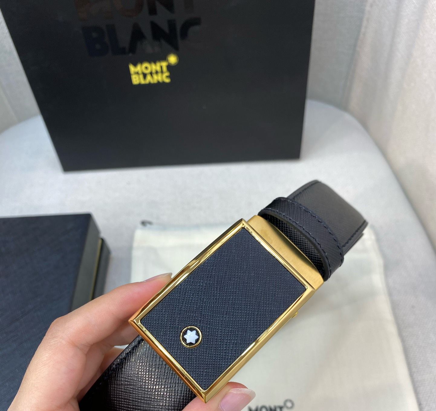 ヴァン クリーフ＆アーペル「Van Cleef & Arpels」100cm