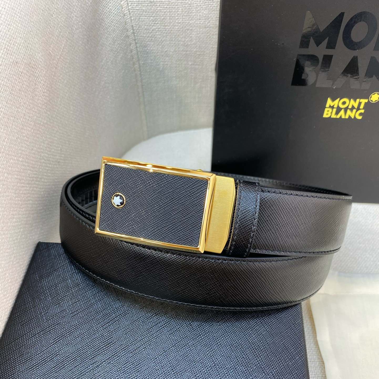 ヴァン クリーフ＆アーペル「Van Cleef & Arpels」100cm