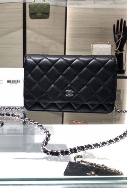 シャネル「Chanel」