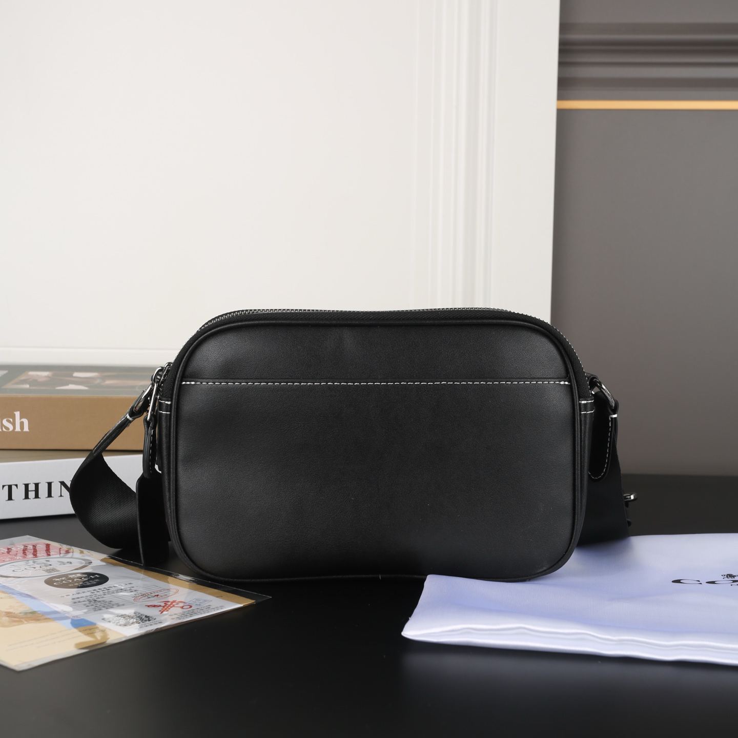 コーチ「Coach」コーチ グラハム カメラバッグ