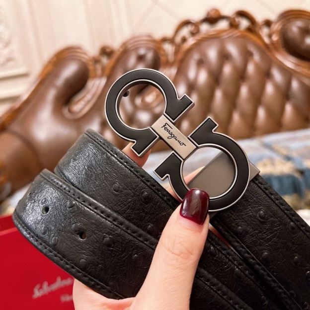 フェラガモ「Ferragamo」リバーシブルベルト