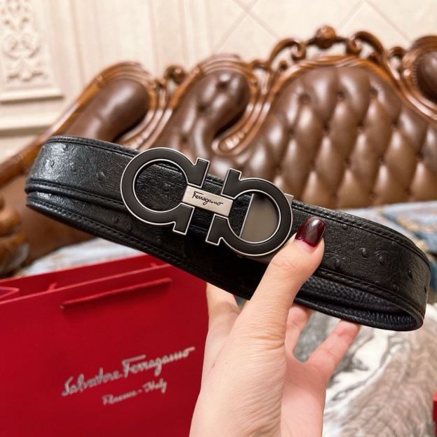 フェラガモ「Ferragamo」リバーシブルベルト