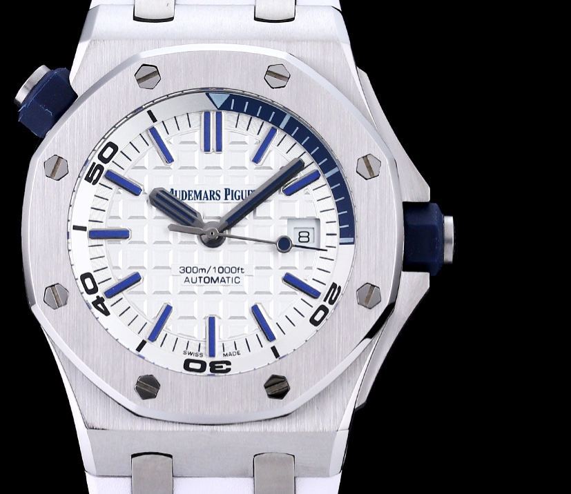 オーデマ ピゲ「Audemars Piguet」ロイヤルオークオフショア ダイバー 40MM