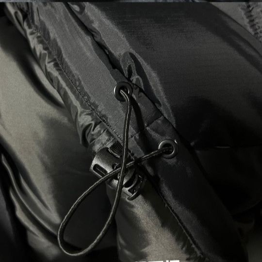 バレンシアガ「Balenciaga」‌