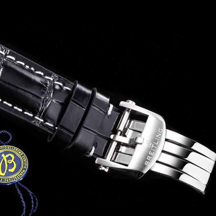 ブライトリング「Breitling」クロノマット B01 クロノグラフ メンズウォッチ42mm