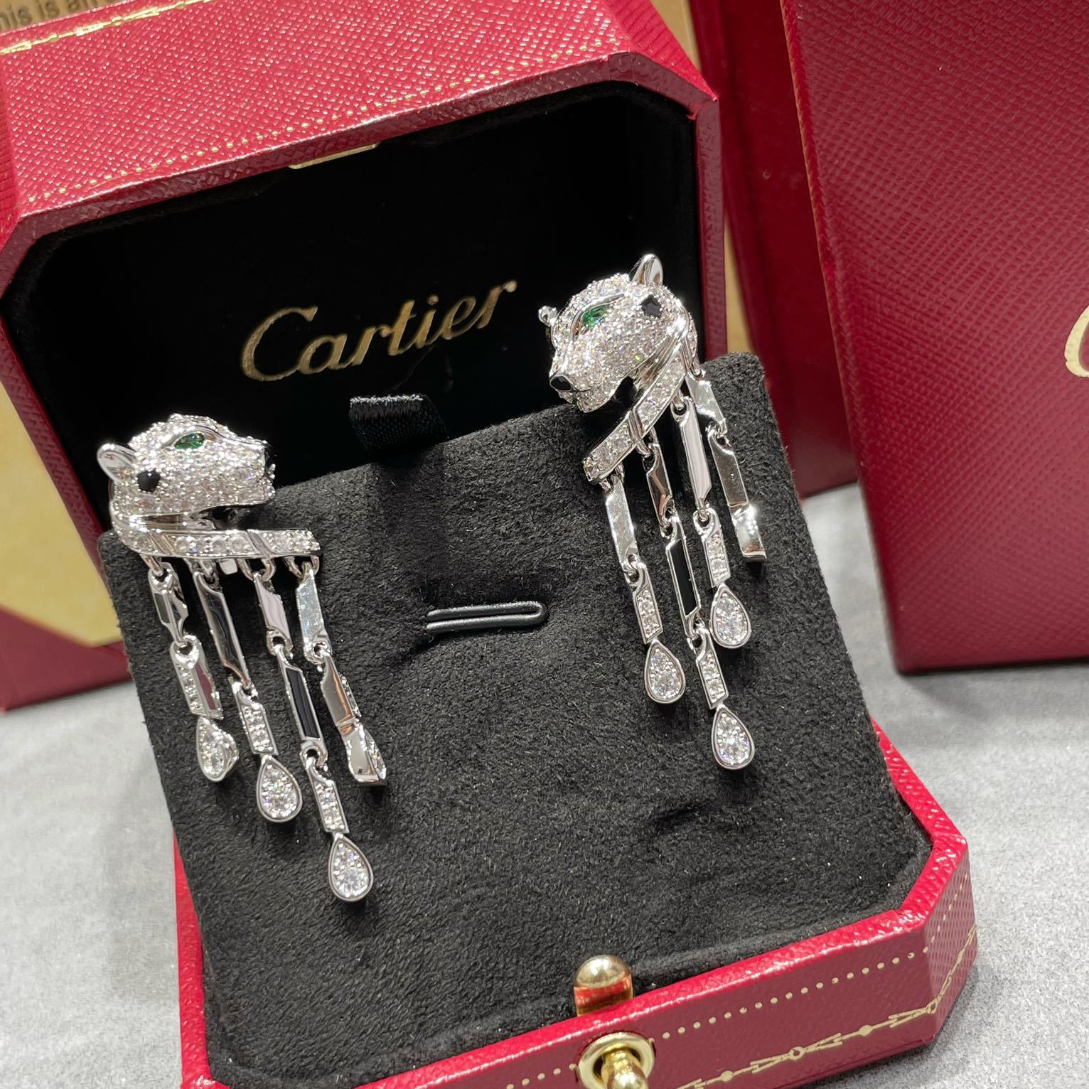 カルティエ「Cartier」