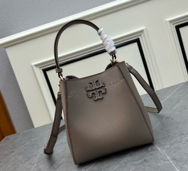トリー バーチ「Tory Burch」 MCGRAW HOBO スモールショルダーバッグ