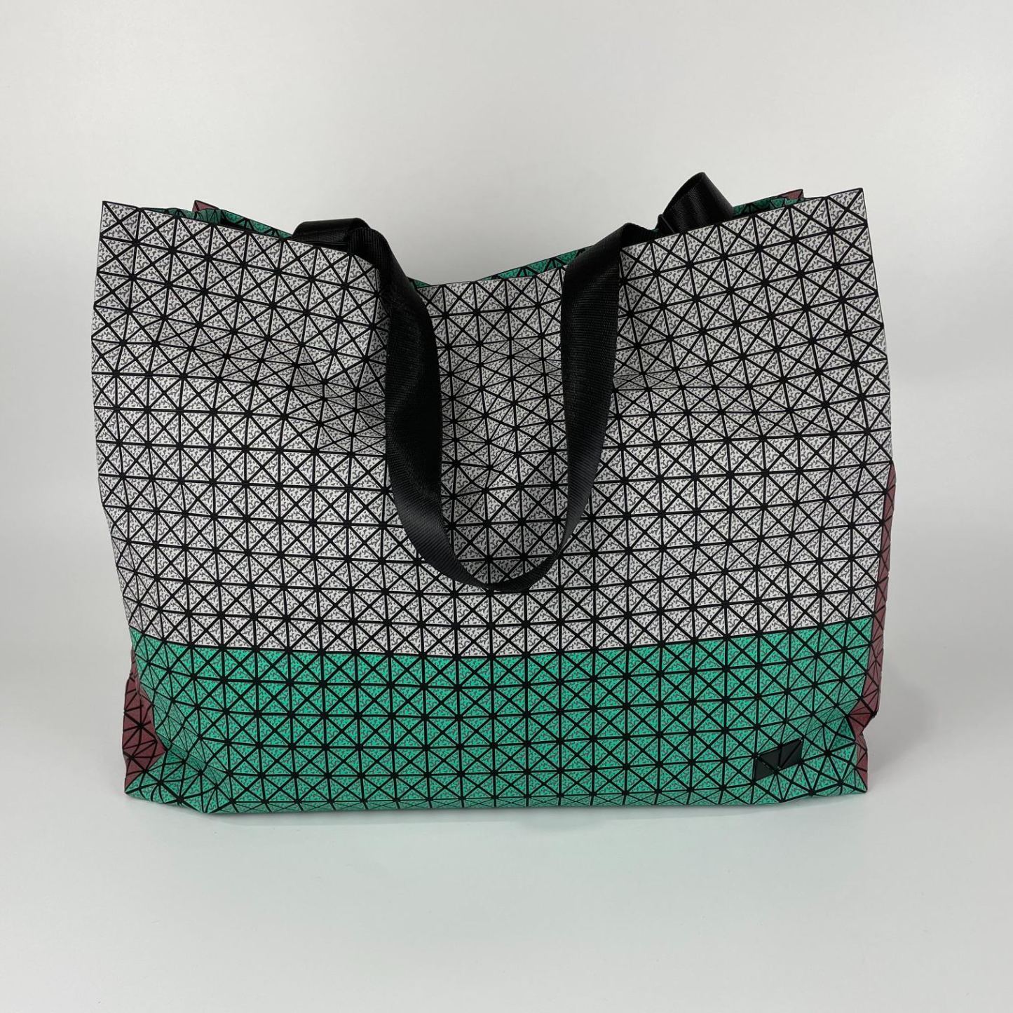 イッセイ・ミヤケ「Issey Miyake」 シリコーン トートバッグ