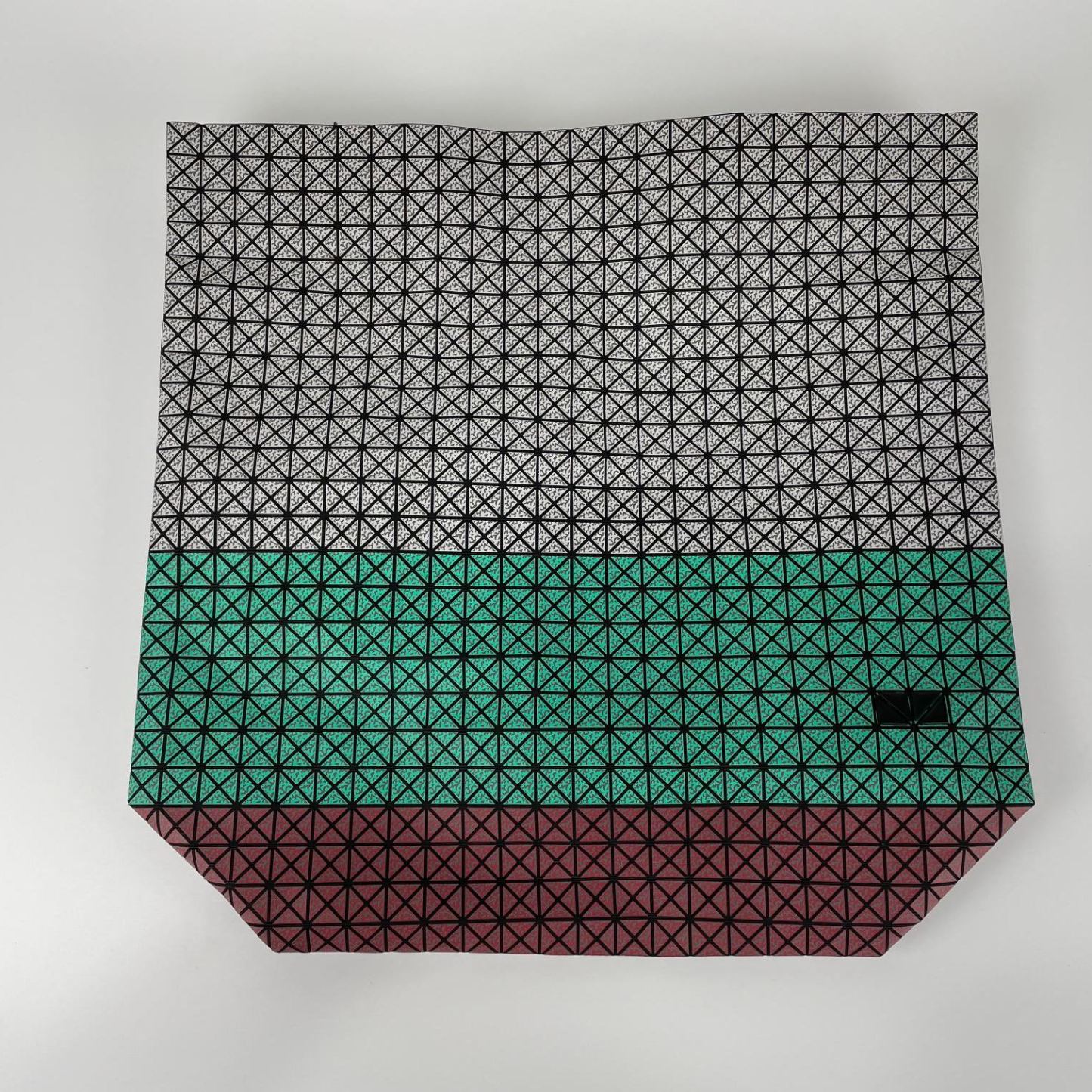 イッセイ・ミヤケ「Issey Miyake」 シリコーン トートバッグ