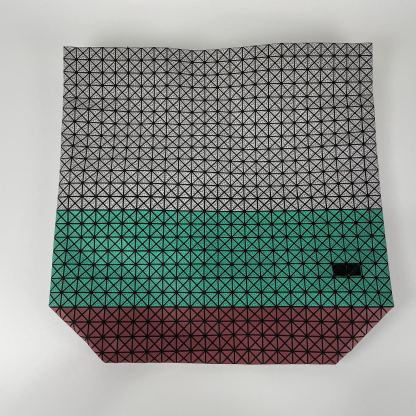 イッセイ・ミヤケ「Issey Miyake」 シリコーン トートバッグ