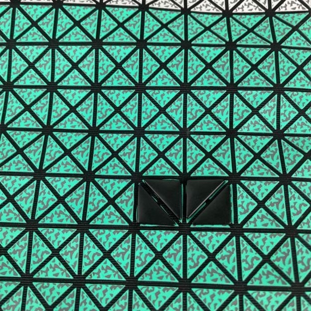 イッセイ・ミヤケ「Issey Miyake」 シリコーン トートバッグ