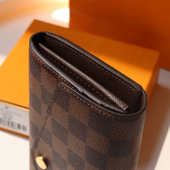 ルイ・ヴィトン「Louis Vuitton」ポルトフォイユ･サラ