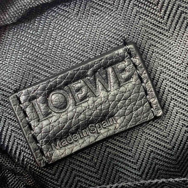 ロエベ「Loewe」