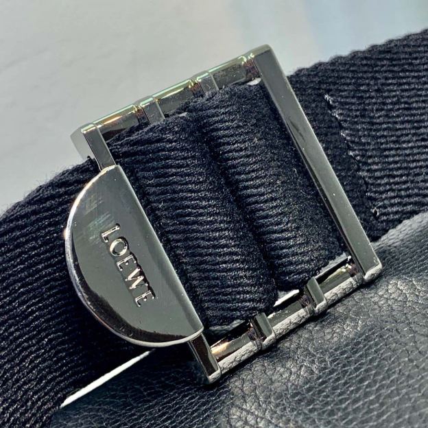 ロエベ「Loewe」