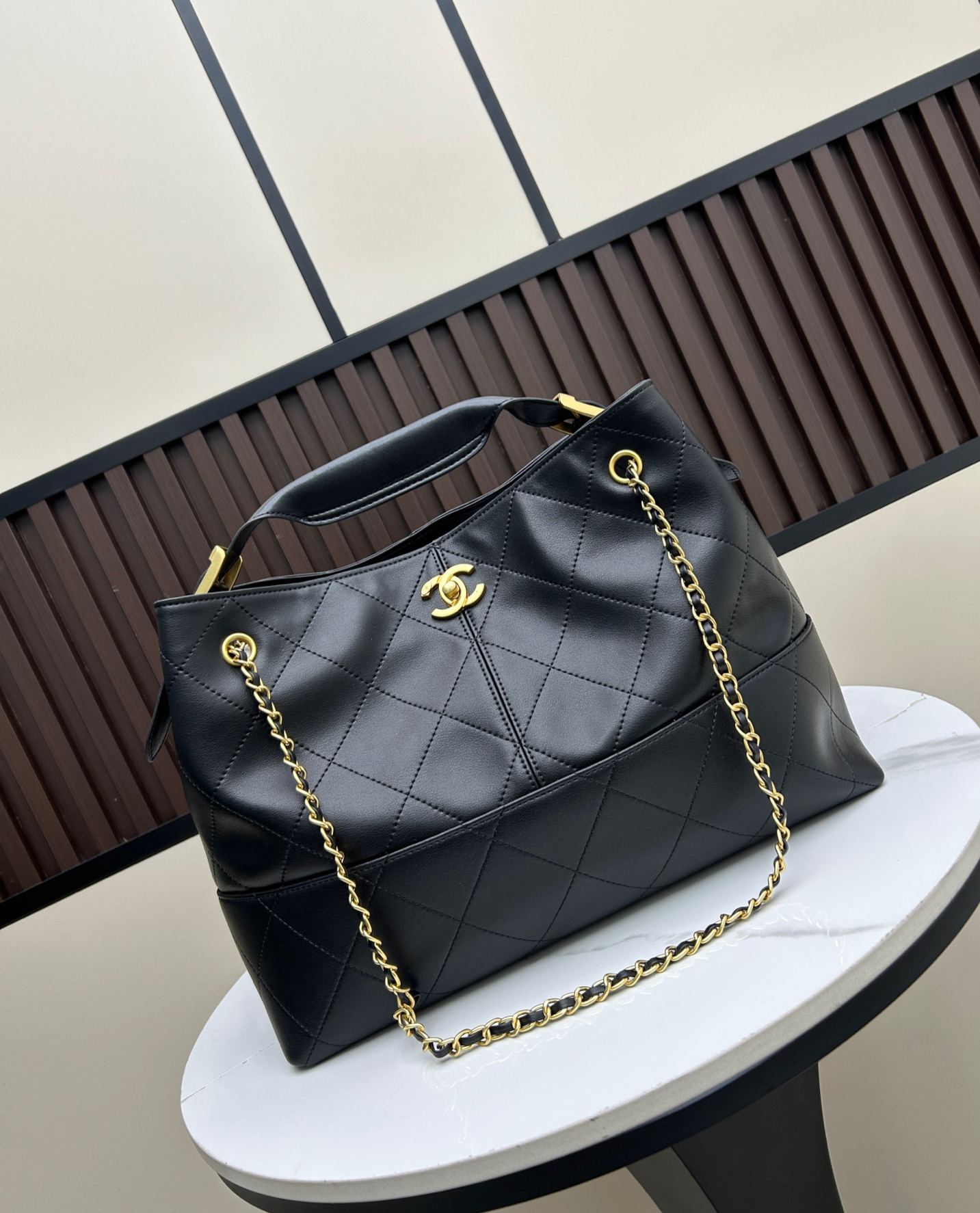 シャネル「Chanel」