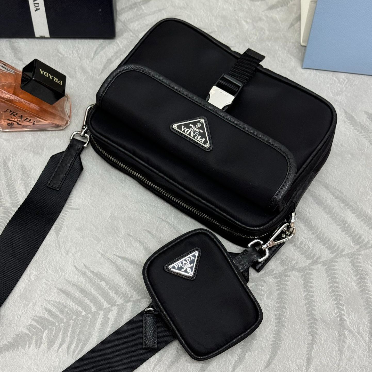 プラダ「Prada」