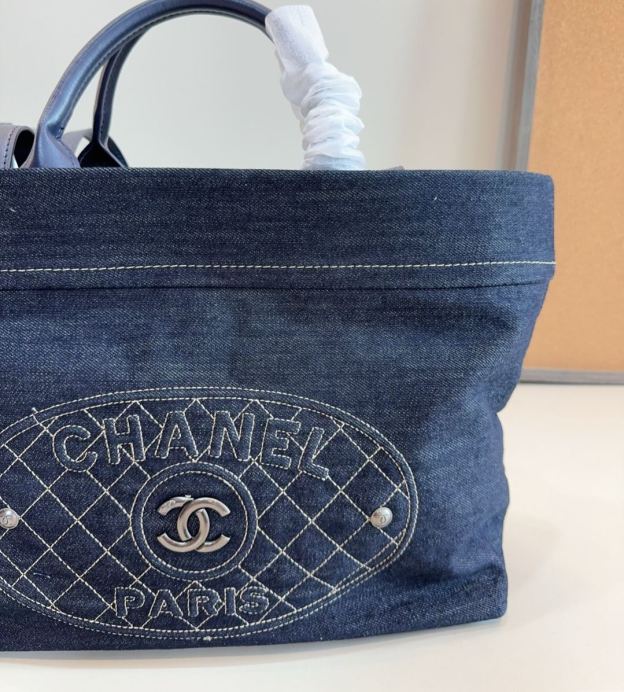 シャネル「Chanel」