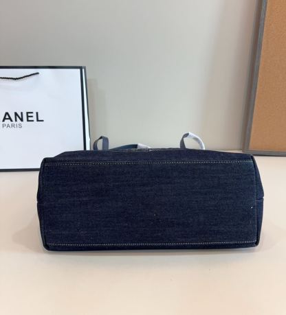 シャネル「Chanel」