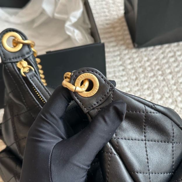 シャネル「Chanel」