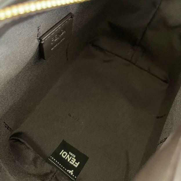 フェンディ「Fendi」