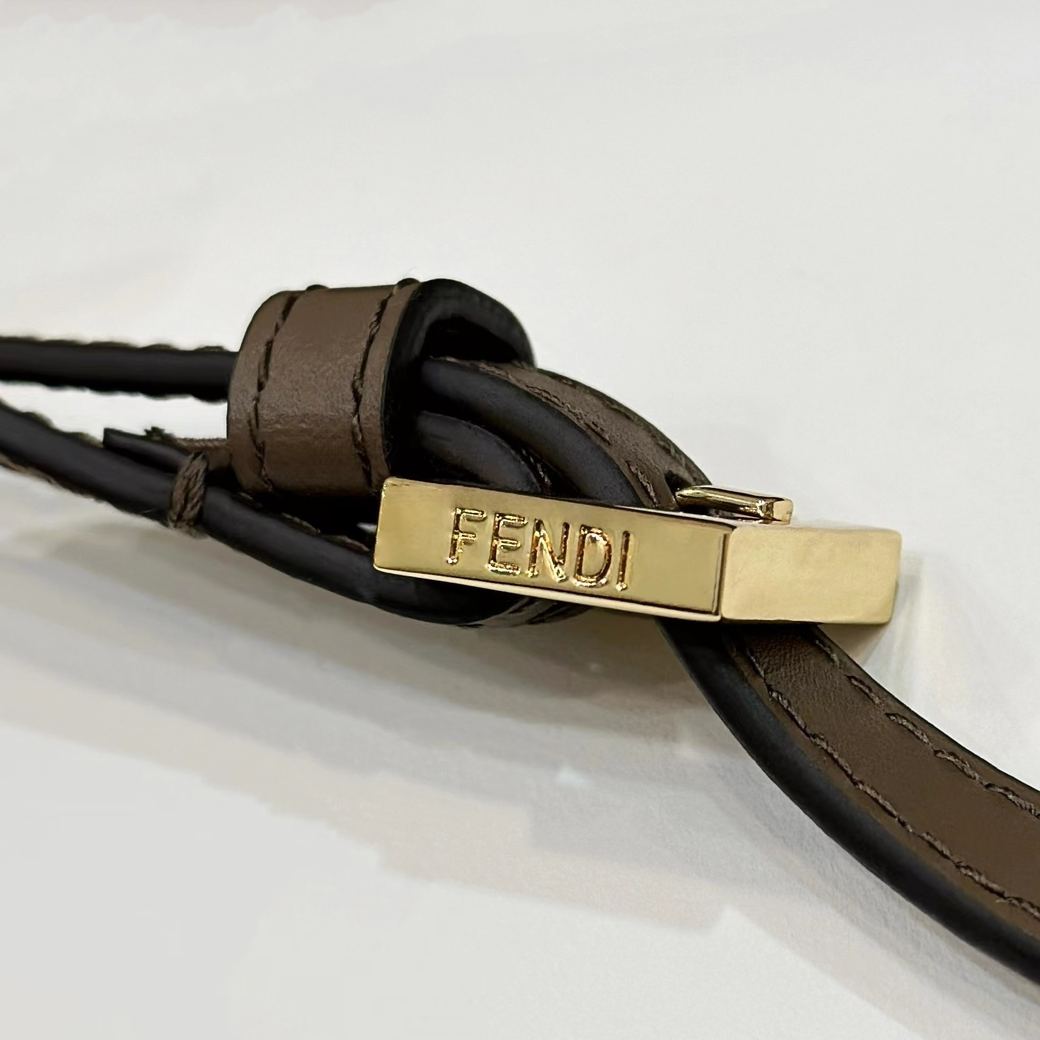 フェンディ「Fendi」