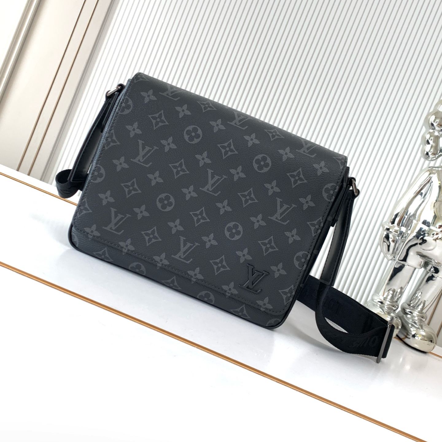 ルイ・ヴィトン「Louis Vuitton」