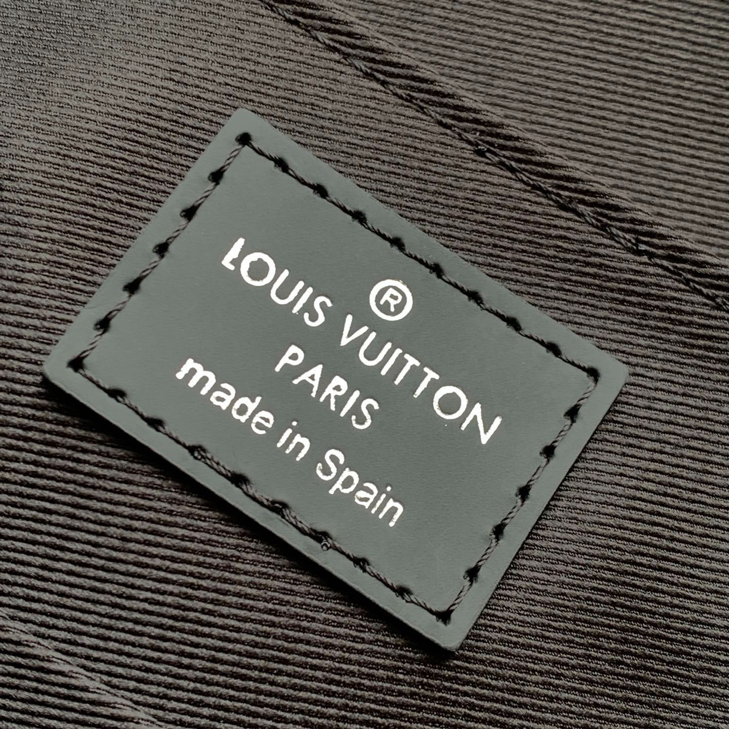 ルイ・ヴィトン「Louis Vuitton」